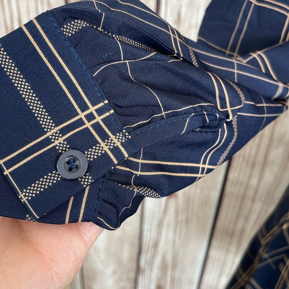 Monroll Blue & Tan Plaid Dress with Tie Large - Picture 4 of 9